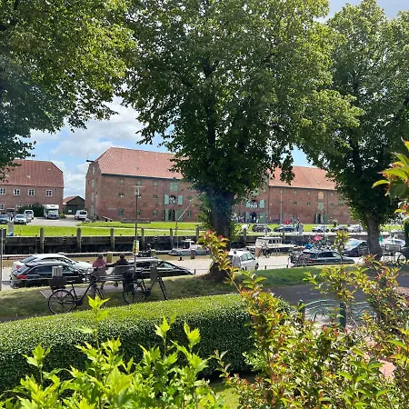 Hafenpanorama * Tönning